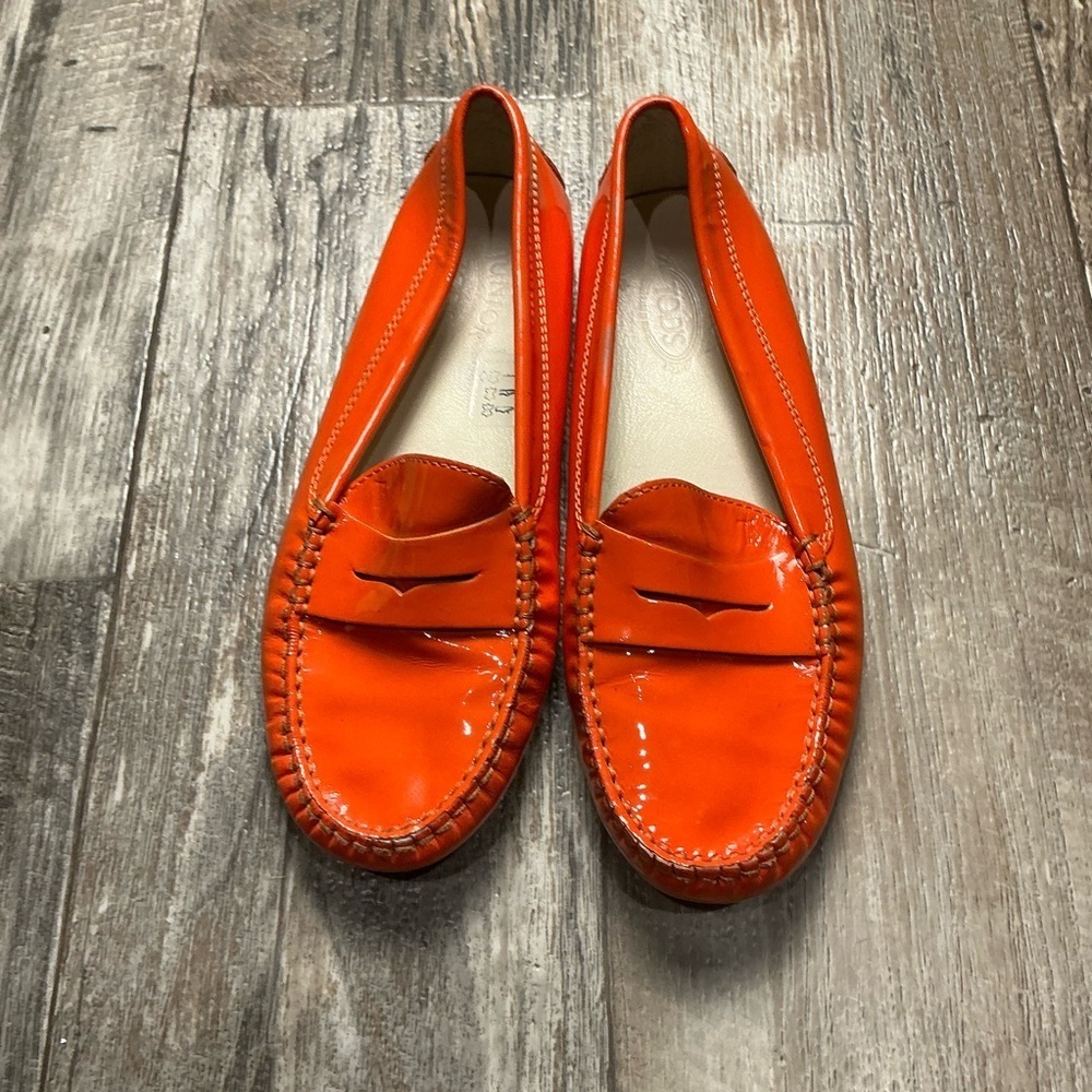 Tod's Vibrant Orange Women's Moccasins EUR Size 35=US Size 5